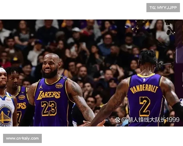 湖人八连胜背后:防守效率跃居联盟前三的秘诀 湖人八连胜背后:防守效率跃居联盟前三的秘诀